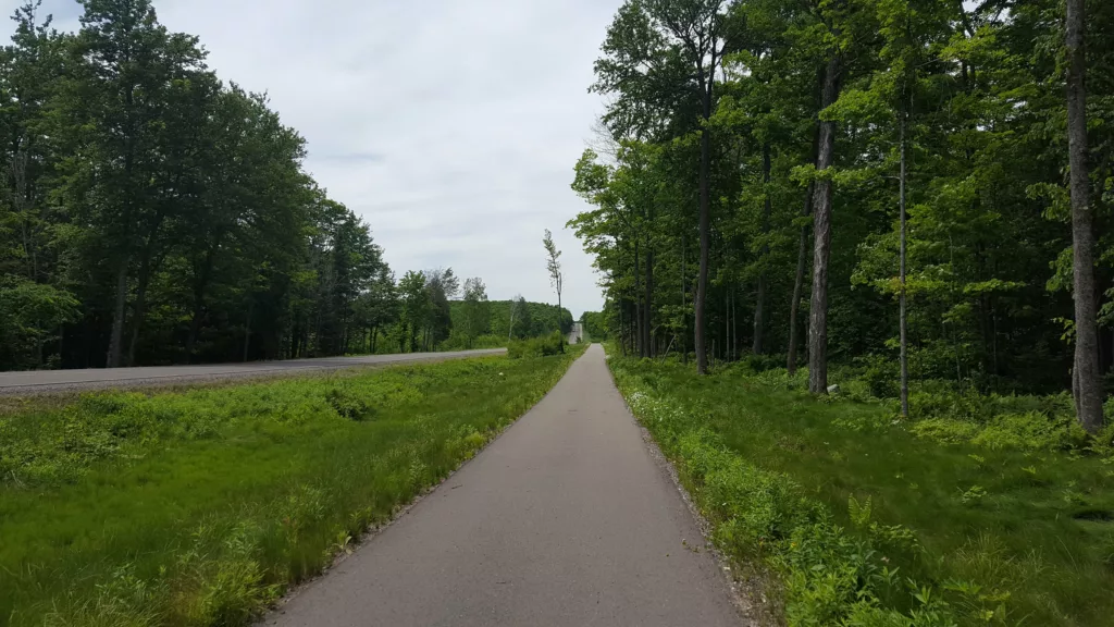 The 424 Bike Path heading to Gaastra just past the next hill is the Farm on 424.